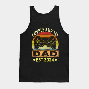 leveled up to dad est 2024 Tank Top